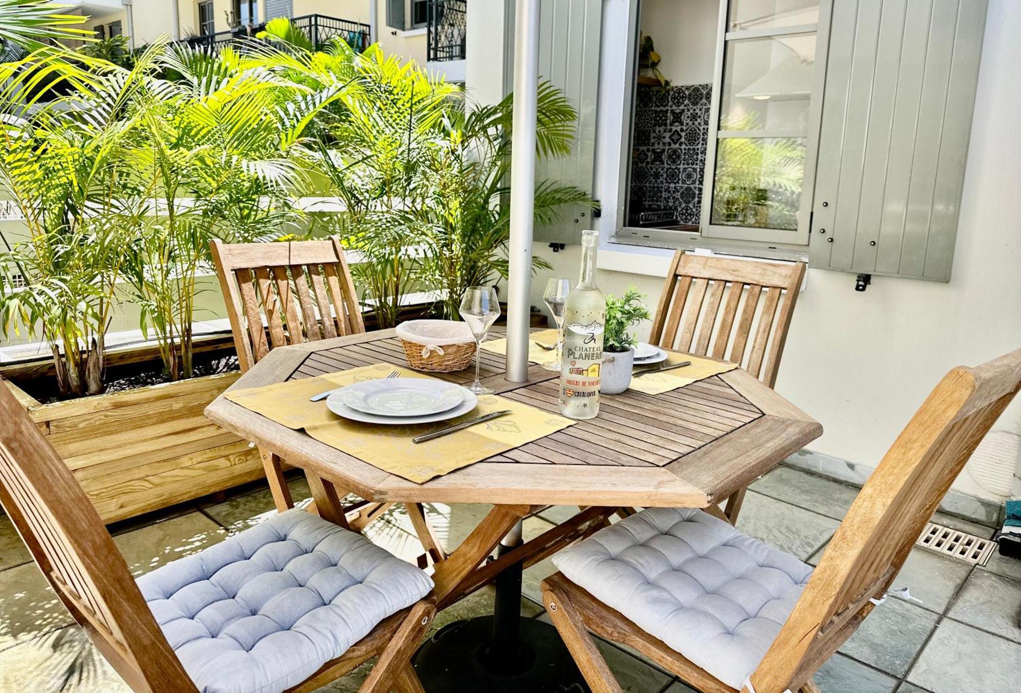 Apartmán Le Coeur Daisy'L Saint Denis Centre Exteriér fotografie